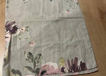 Bardzo delikatna i subtelna poszewka na poduszkę