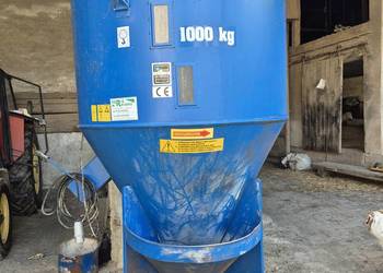 Mieszalnik pasz 1000kg 1 tona Dozamech Mieszalnik pasz 1000kg 1 tona Dozamech
