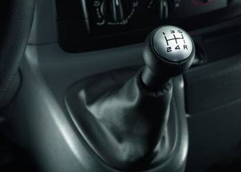 TOYOTA Proace Galka zmiany biegow skorzana 5 biegow PZ4L0-H0173-00 OE