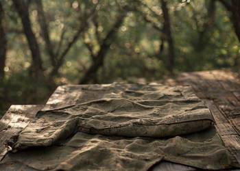 Wojskowa płachta namiotowa brezentowa - tarp bushcraft DIY - projekt do ren