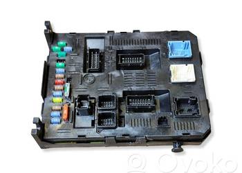 Peugeot 407 Citroen SKRZYNKA BEZPIECZNIKÓW MODUŁ BSI BSM 28117435 21676031