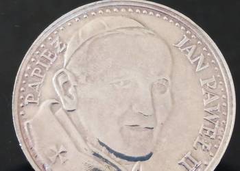 Pamiątkowy medal Jan Paweł II