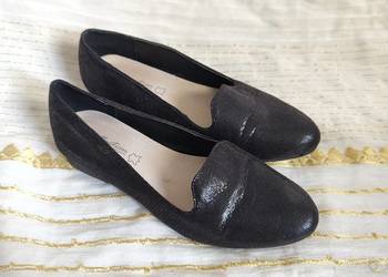 Czarne loafersy 39 wsuwane półbuty wężowa faktura buty slip on płaskie