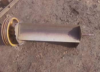 Odrzutnik słomy Sampo 500