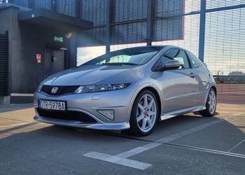 Honda Civic Type R 8 FN2 UFO