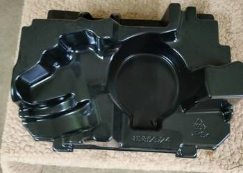 wklad do skrzynki makita