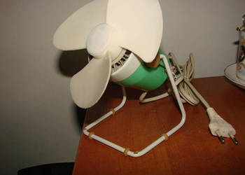 Predom Metrix WS1301 mały wentylator stołowy PRL