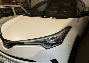 Toyota C-HR 1.8 Hybryda Selection