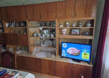 Regał z czasów PRL-u