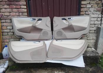 Boczki tapicerka drzwi Volvo XC70 V70 00-07