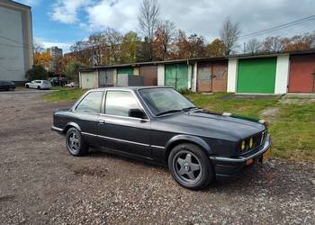 Bmw e30 320 1984r Coupe 2.0 Benzyna odnowiony zabytek,możliwa zamiana Bmw e30 320 1984r Coupe 2.0 Benzyna odnowiony zabytek,możliwa zamiana