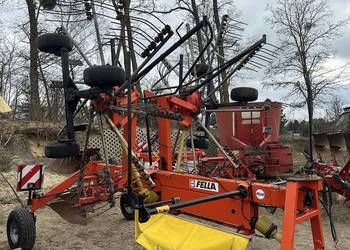 Zgrabiarka dwukaruzelowa Fella TS 671