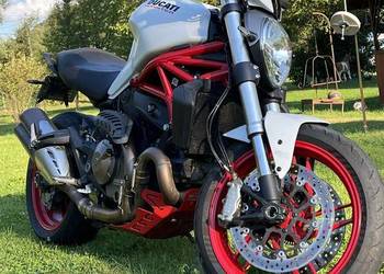 Ducati Monster