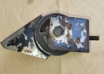 Wartburg 1.3 - Poduszka i wspornik poduszki skrzyni biegów