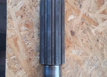 Wałek skrzyni biegów STAR 660