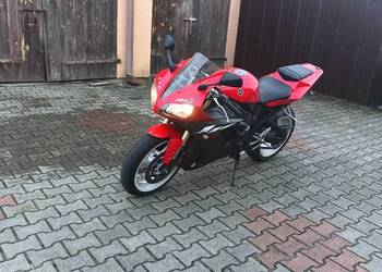 Yamaha  YZF-R1