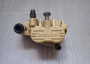 Zacisk Hamulca Hamulcowy Przód Cagiva W16 350 600