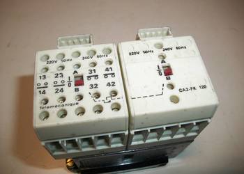 Przekażnik Telemecanique CA2-FK