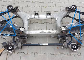 BMW G05 X5 3.0d 2019r WÓŻEK BELKA ZAWIESZENIA TYŁ