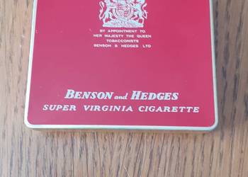 Pudelko po papierosach Benson&Hedges