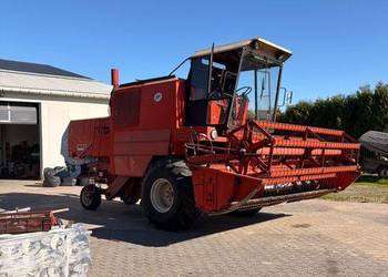 Sprzedam kombajn Bizon ZO56