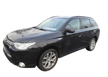 Mitsubishi Outlander PHEV Instyle NAVI + MR2014 najbogatsza wersja