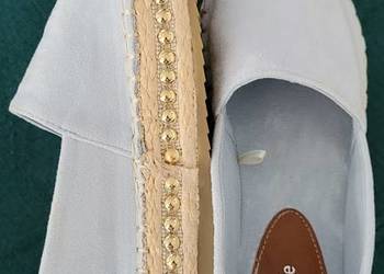 Piękne espadryle na koturni DeeZee Rozm 37