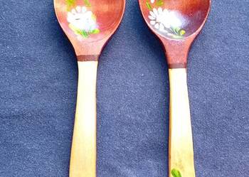 Dwie ręcznie malowane drewniane łyżki. Ukraińska sztuka ludowa. CCCP.