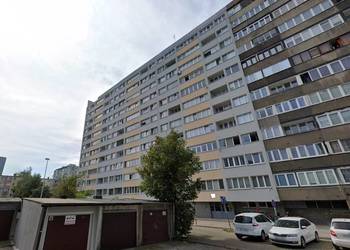 2pok, 35met, okolice Sky Towera KOMÓRKA/WINDA (Wrocław)