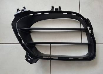 Kratka grill zderzaka AMG Performance Mercedes 213 2138858900 2138859000