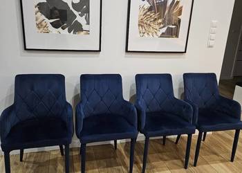 Krzesła tapicerowane Signal Ricardo