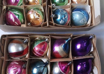 24 starych bombek vintage PRL