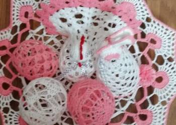 Zestaw wielkanocny.Stroik wielkanocny. Dekoracje wielkanocne. Kurka, zajac