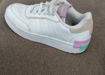 Sprzedam buty dziewczęce  adidas