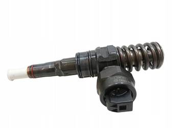 POMPOWTRYSKIWACZ 038130073F 1.9 TDI VW Volkswagen Golf V (2004-2009)