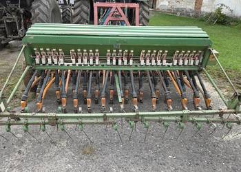 Siewnik do zboża Amazone D8 Specjal 3m / CASE 4240 Siewnik do zboża Amazone D8 Specjal 3m / CASE 4240