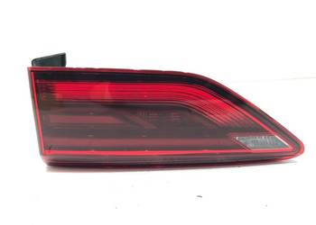 LAMPA TYŁ PRAWA WEWNĘTRZNA VW GOLF VIII 5H0945094C Hatchback ŚWIATŁO
