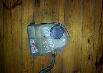 zbiorniczek wyrównawczy korando 2.9td rok 1999 zbiorniczek wyrównawczy korando 2.9td rok 1999