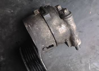 Napinacz paska pk osprzętu Opel Vectra C Signum Omega 3.2