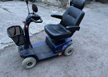 Wózek inwalidzki elektryczny