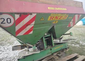 Rozsiewacz nawozu Unia Brzeg rnz-2 1000l