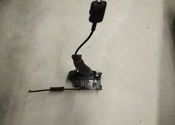 Zamek drzwi prawy przód Megane III 805020001R