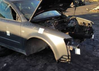 ĆWIARTKA PRAWA PRZÓD AUDI A4 B6 LX7Z