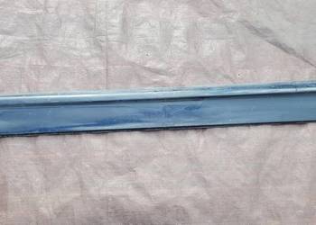 AUDI Q5 8R0 LISTWA DRZWI PRAWA PRAWY PRZÓD