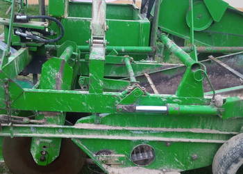 Kombajn ziemniaczany