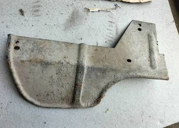 FIAT 126P 126 P ELEGANT MALUCH  METALOWA OSŁONA SILNIKA TŁUMIKA