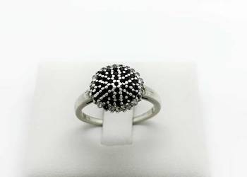 Srebrny pierścionek pr 925 3,29g (Rozmiar 17)