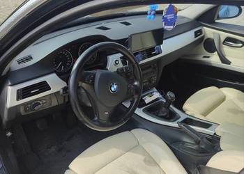BMW E91 325i 2006 LPG skóry