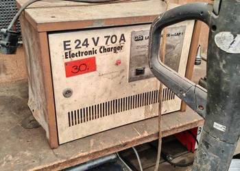 szybka ladowarka trakcyjna do paleiciaka wozka elektrycznego 24v 70a k