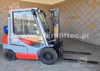 Wózek Widłowy TOYOTA 6FG25 Kabina , Przesuw TOYOTA 6FGF25 widlak LINDE